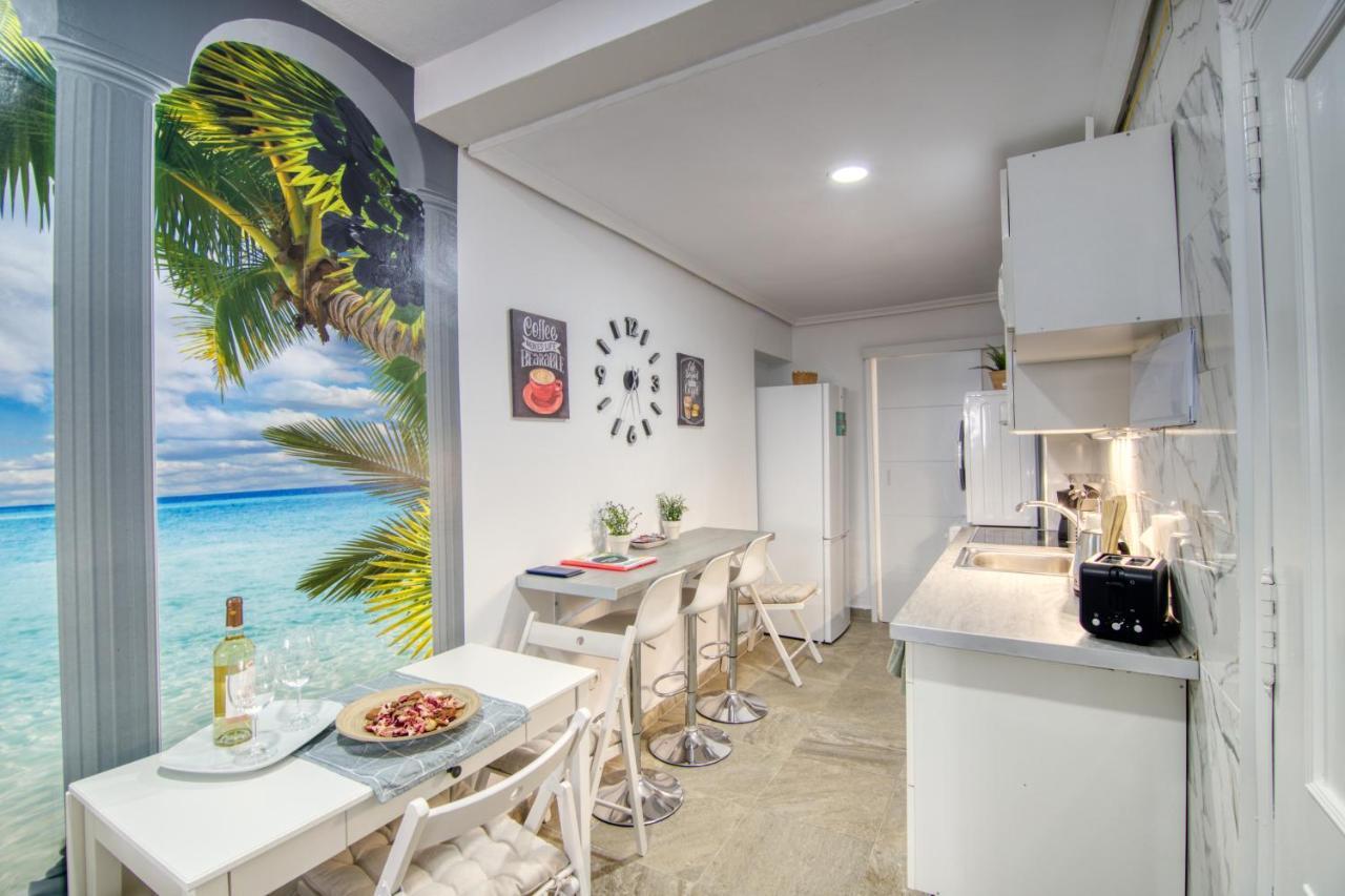 Alhamar Apartment Beachfront In Calahonda Sitio de Calahonda Exterior photo