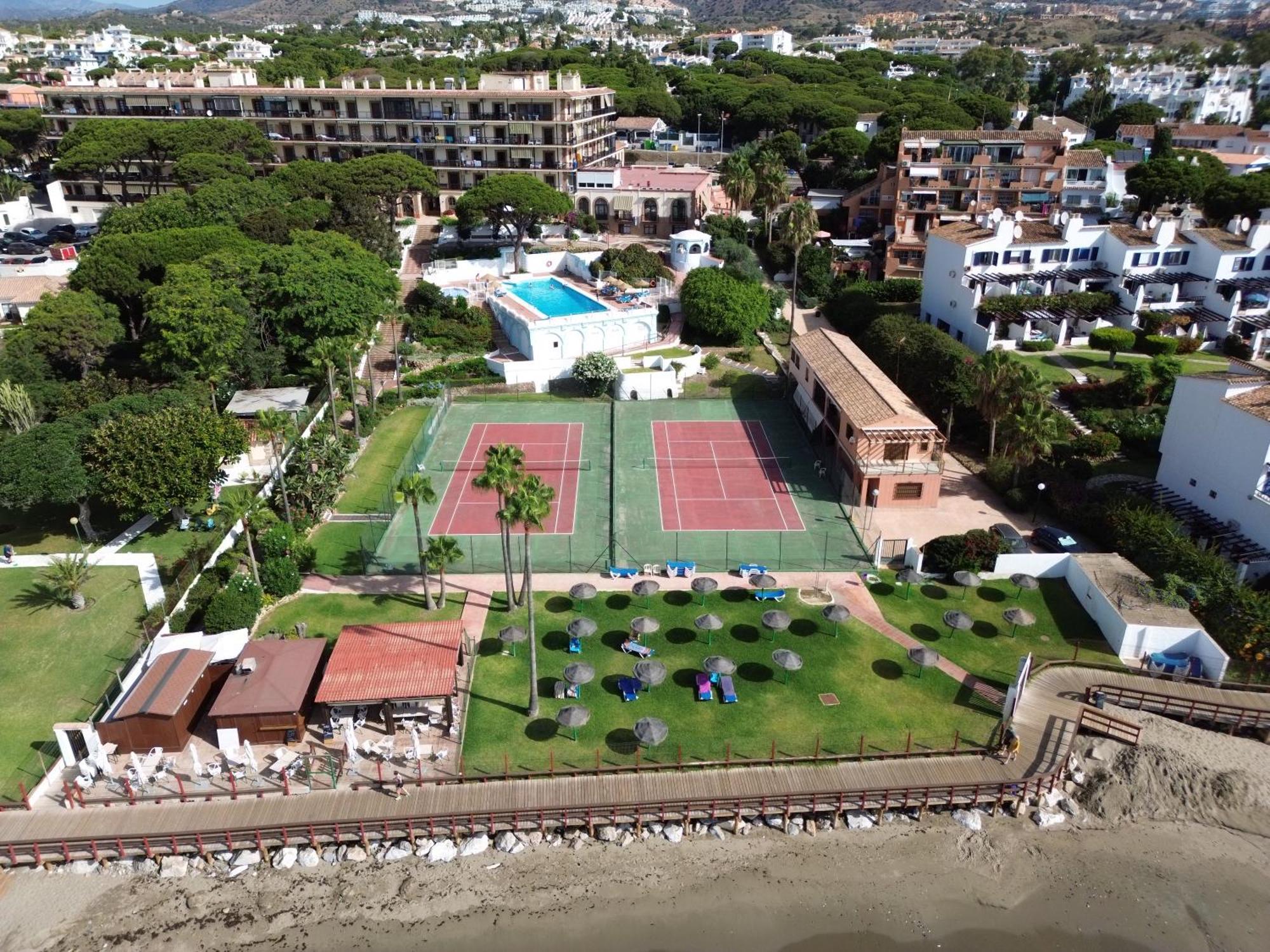 Alhamar Apartment Beachfront In Calahonda Sitio de Calahonda Exterior photo